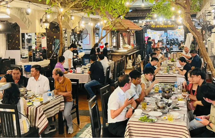 Các Loại Hình Quán Ăn Thường Nằm Trong Danh Mục "Giá Rẻ Chất Lượng"