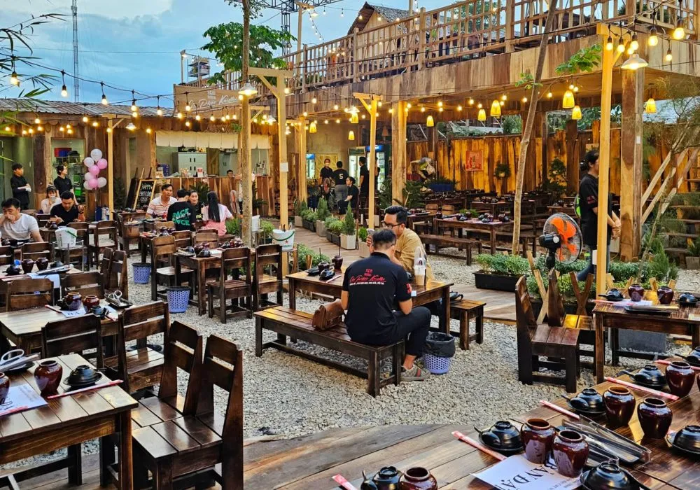 Trải Nghiệm Thực Khách Tại Nhà Hàng BBQ Ngoài Trời